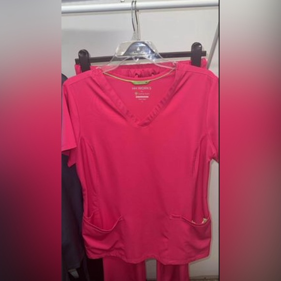 Pink healing hands scrubs - Picture 1 of 1